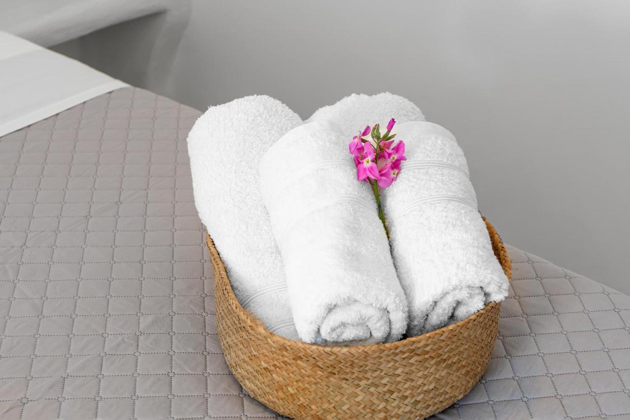 Bella View Mykonos Town Suites Екстериор снимка